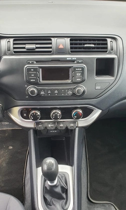 Kia Rio cena 24900 przebieg: 171272, rok produkcji 2011 z Tarnów małe 79
